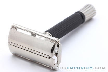 1974 Gillette Black Handle Super Speed Safety Razor U4