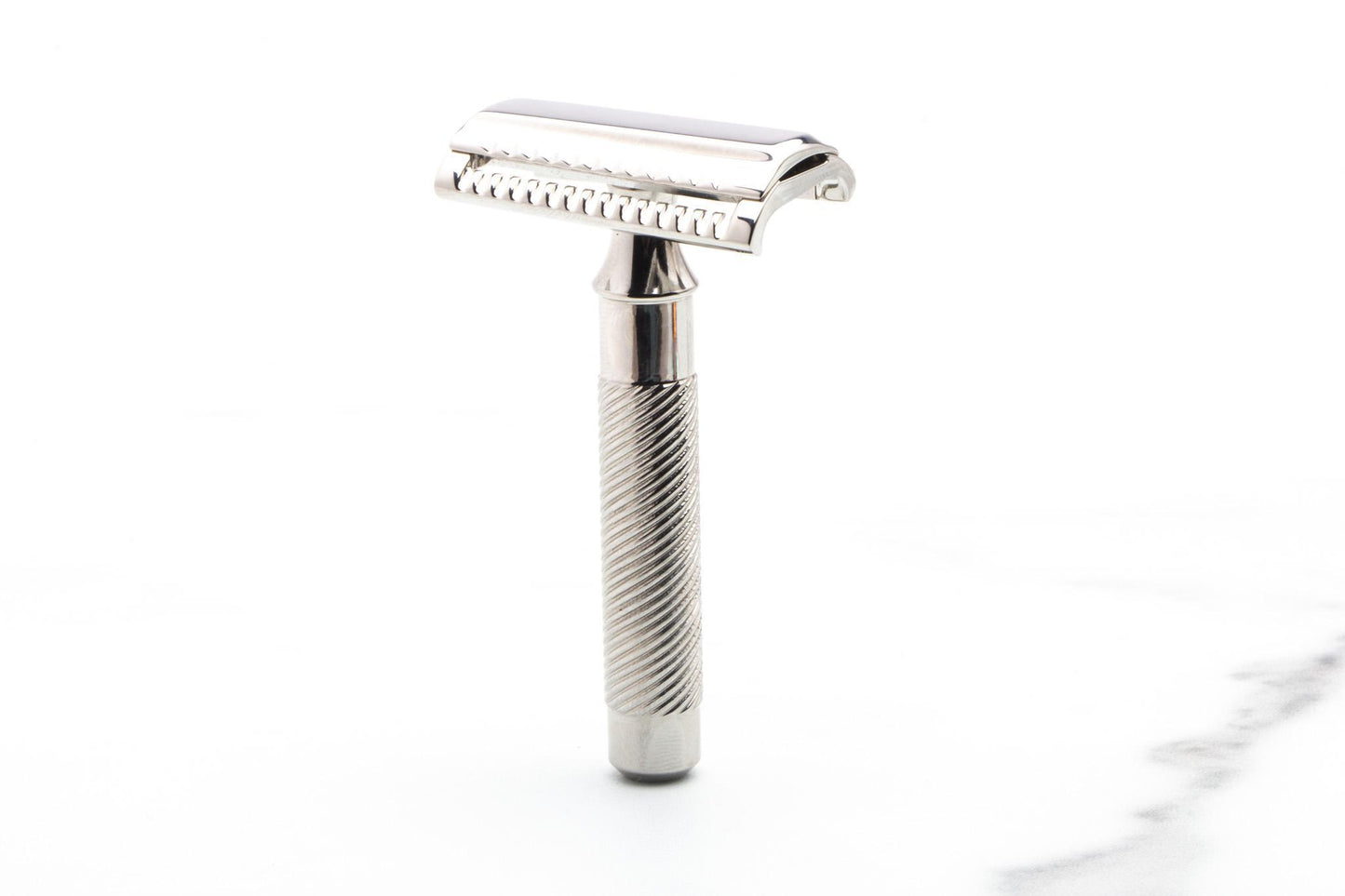 Yaqui | Slant 37 Double Edge Safety Razor | Pre-Owned