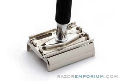 1966 Gillette Black Handle Super Speed Safety Razor L4