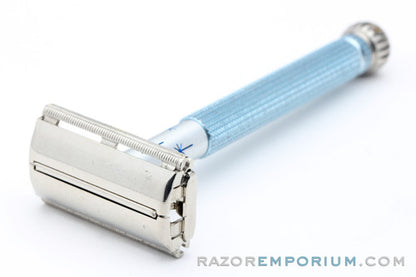 1968 Gillette Blue Star Lady Gillette DE Safety Razor N3 - Good