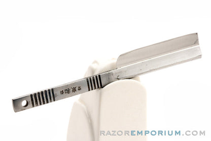 Kamisori Razor Blade Made in Japan - Shave Ready