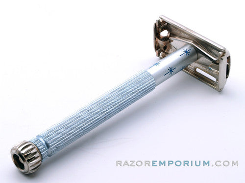 1962  H4 Gillette Blue Star Lady Gillette Set w/ Case & Blade Bank