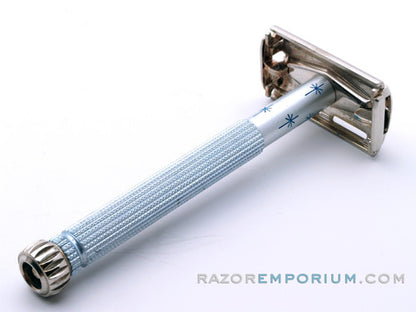 1962  H4 Gillette Blue Star Lady Gillette Set w/ Case & Blade Bank