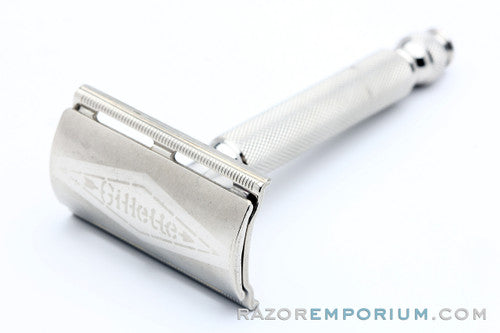 1959 Gillette Ball End Tech DE Safety Razor E2