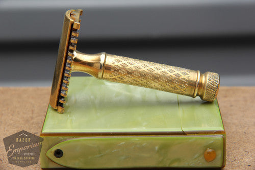 Gillette 1920's Milady Decollete DE Safety Razor in Jade Case – Razor ...