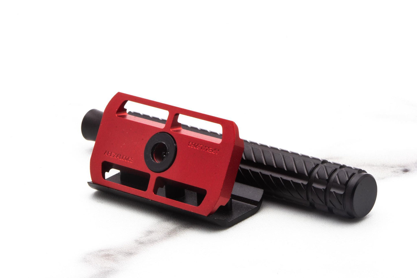 Ayslworth Razor | APEX-AL Double Edge Safety Razor - Jet Black Blood Red Classic V2