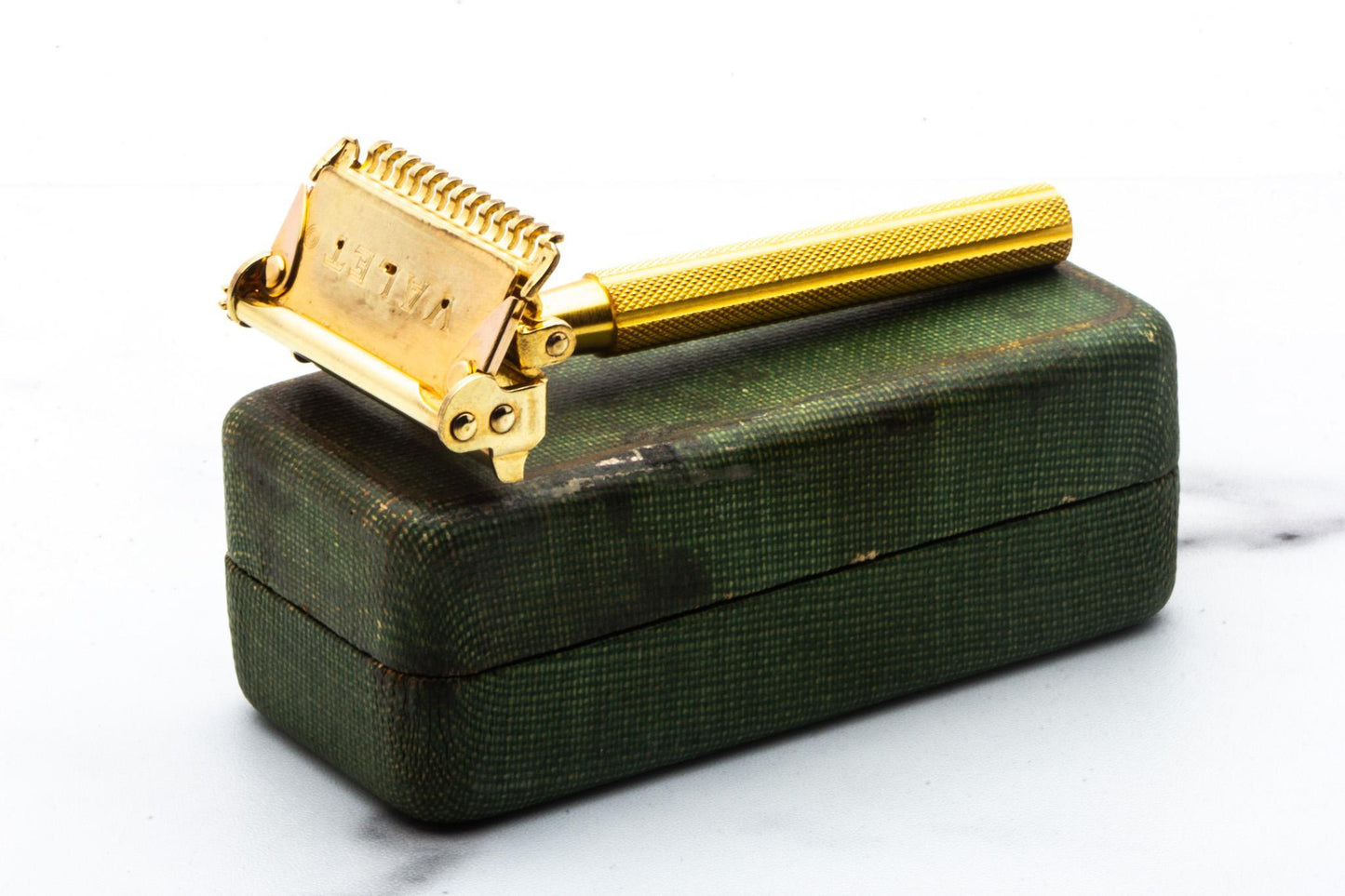1940's Gold Valet Auto Strop Single Edge Razor Set w/ Green Case | Original Condition