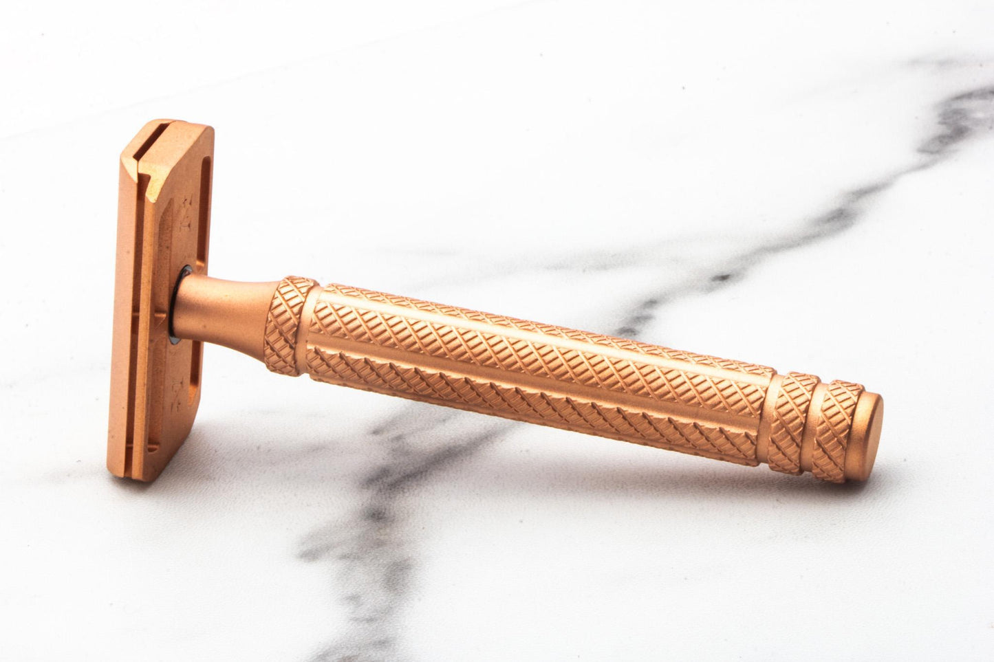 Aylsworth Razors | The APEX-CU Razor