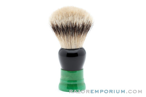 Ever-Ready Vintage Brush #150 Handle with new Silvertip Badger Knot