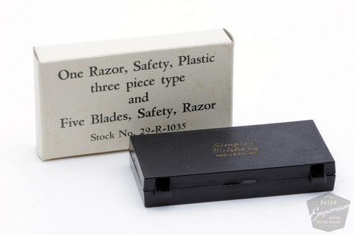 1940's WWII Military Simplex DE Safety Razor Travel Set- NOS