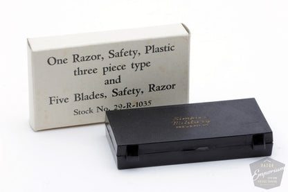 1940's WWII Military Simplex DE Safety Razor Travel Set- NOS