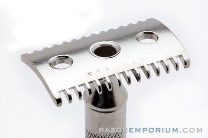 1920 Gillette Big Fellow DE Safety Razor Set in Wood Box - Factory Nickel