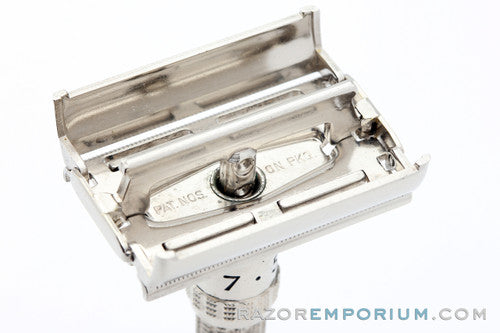 1965 Gillette Slim Adjustable TTO DE Safety Razor K4