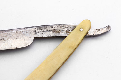 11/16" Thornhill Honor Et Fides Straight Razor