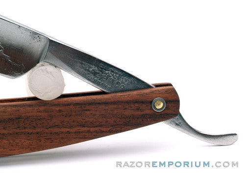 5/8" Nelson Razor Co. Straight Razor w/ Cocobello Wood | Germany