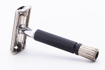 1968 P1 Gillette Black Handle Flare Tip Super Speed Safety Razor | Original Condition