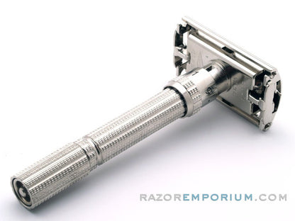 1968 N4 Gillette Slim Adjustable Double Edge Safety Razor Set w/ Case & Blade Bank