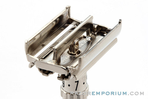 1970 Gillette Super Adjustable 84 Double Edge Safety Razor P2 - Nickel Revamp