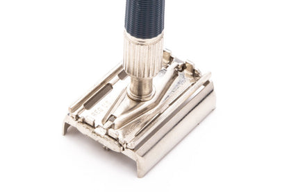 1967 M4 Gillette Knack TTO DE Safety Razor Set