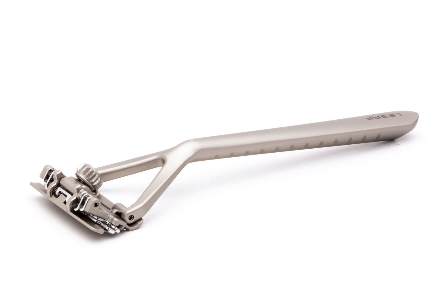 The LEAF Pivoting Head Razor