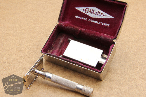 Gillette 1934 No. 88 Silver NEW Long Comb DE Safety Razor w/ Metal Case - Made in England