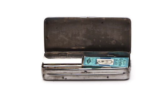 Gillette 1940's Ball End Three Peice Razor Set With Metal Case & Blue Blades