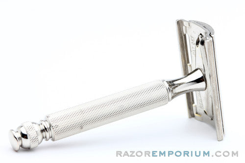 1959 Gillette Ball End Tech DE Safety Razor E2