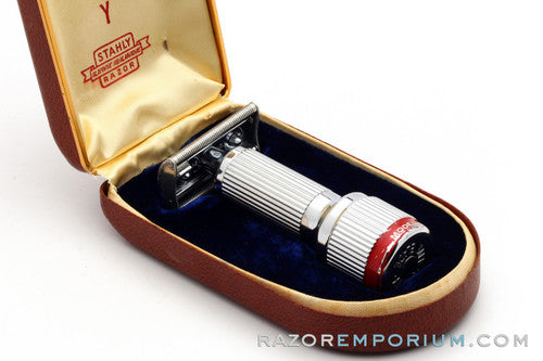 1940's Stahly Live Blade Wind-Up Vibrating DE Safety Razor Set