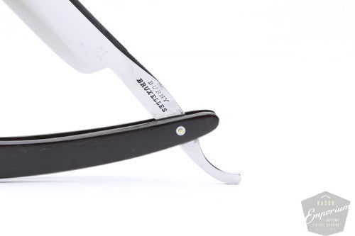 6/8'' Burny Bruxelles Hollow Ground Black Horn Scale Straight Razor