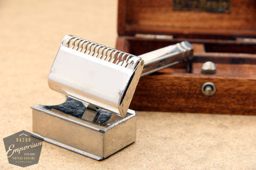 Ever Ready 1912 Style Single Edge Safety Razor in Original Wood Box