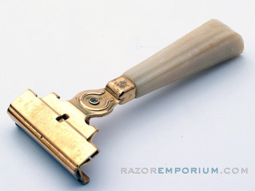 1940's Schick SE Razor Injector Bakelite Handle Set w/ Black Case | Made in Canada
