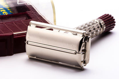 1957 B2 Gillette Heavy Red Tip Super Speed Safety Razor Set | Original Condition