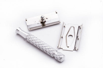 1979 Gillette Aluminum Spiral Handle Tech Safety Razor Z3