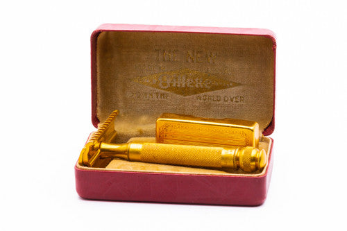 1930's Gillette NEW Long Comb Double Edge Safety Razor Set