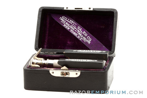1905 Gillette Double Ring Old Type Safety Razor Set w/ Case NY & Blade Banks
