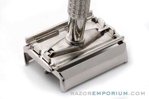 1960s Gillette Giromatic Flare Tip Rocket Safety Razor Set