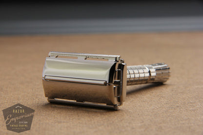 Gillette 1954 Flair Tip Super Speed DE Safety Razor -- Z3