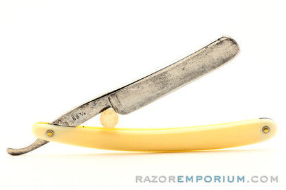 5/8" The Grelot 68 5/8 Hospital Medaille D'or Straight Razor | France
