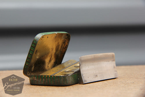 Star Safety Razor Blade - Star Stropper #25 w/ original tin