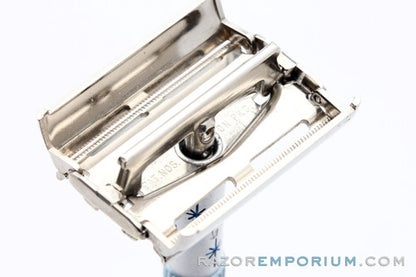 1968 Gillette Blue Star Lady Gillette DE Safety Razor N1 - Good