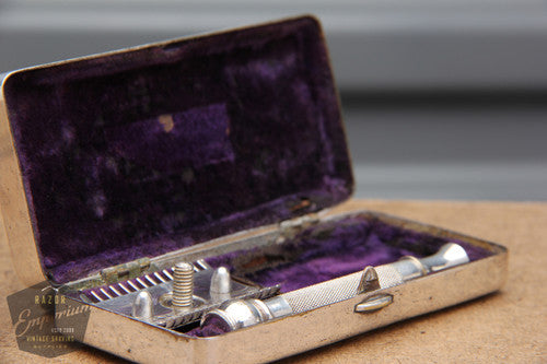 Gillette 1920's  Pocket Edition Ball End - Old Type  DE Razor Set- Basket Weave