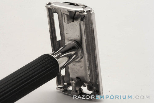 1988 I1 Gillette Black Handle Super Speed Safety Razor