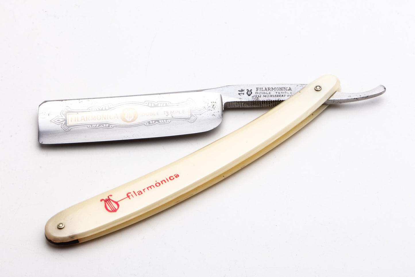 7/8" Filarmonica "Doble Temple" #14 Cream/Red Straight Razor w/ Coffin | Spain