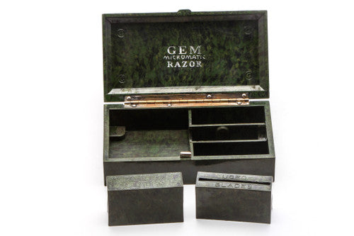 Gem Micromatic Razor Case With Blade Banks