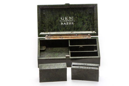 Gem Micromatic Razor Case With Blade Banks