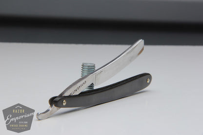 7/16" Hollow Grind Straight Razor w/ Black Horn Scales