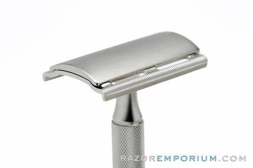 1940's Gillette Ball End Tech DE Safety Razor Satin Nickel