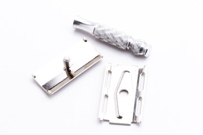 1966 Gillette Ball End Tech Travel Spiral Handle Razor M1