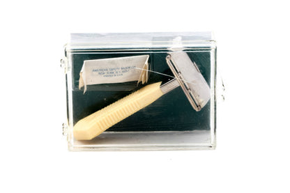 1940s Gem G-Bar Single Edge Razor With Original Case & Blade