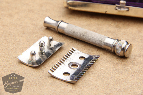 Gillette 1918 Basketweave Pocket Edition - Old Type Open Comb DE Razor Set